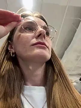 Snapshot of FReyja_44 chatting on 03/31/26, 12:16 FReyja 44 online show from 03/31/26, 12:16