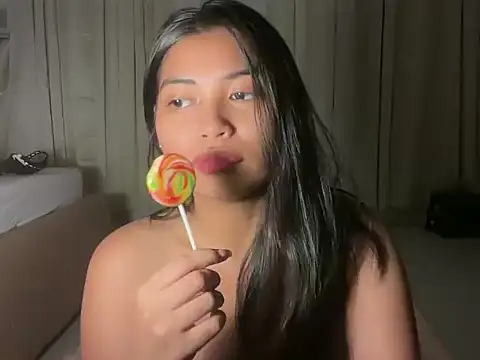 zafarina 18 online show from 04/14/26, 02:34