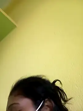 bannerjeesneha20 online show from 04/07/26, 02:01