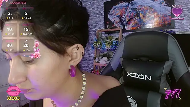 eyes moonn online show from 07/28/26, 01:10
