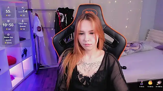 Lisa mano online show from 04/05/26, 10:23