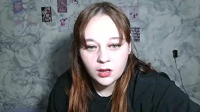 Snapshot of Jenny_Kiss_ chatting on 04/07/26, 03:01 Jenny Kiss online show from 04/07/26, 03:01