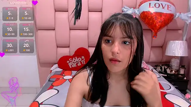 Snapshot of Nathaly_18_ chatting on 04/10/26, 11:26 Nathaly 18 online show from 04/10/26, 11:26