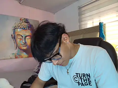 Snapshot of mathias_oberlin chatting on 03/28/26, 07:35 mathias oberlin online show from 03/28/26, 07:35