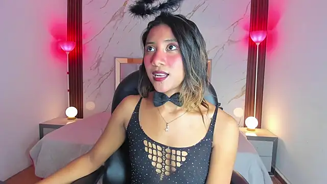 EsperanzaMora online show from 04/28/26, 03:06