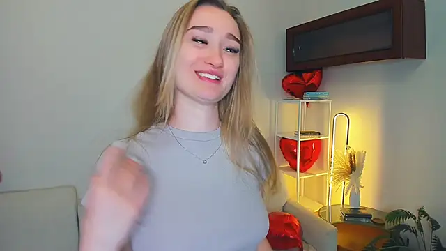 VioletteClaire online show from 05/29/26, 08:12