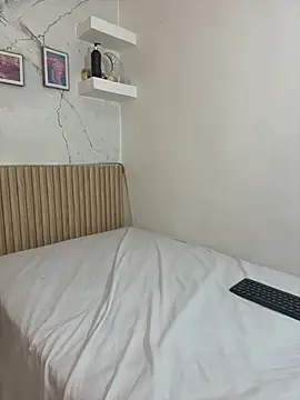 Sami Loveee  online show from 04/14/26, 06:19