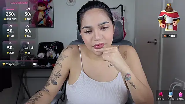 monicaconde online show from 04/13/26, 05:24