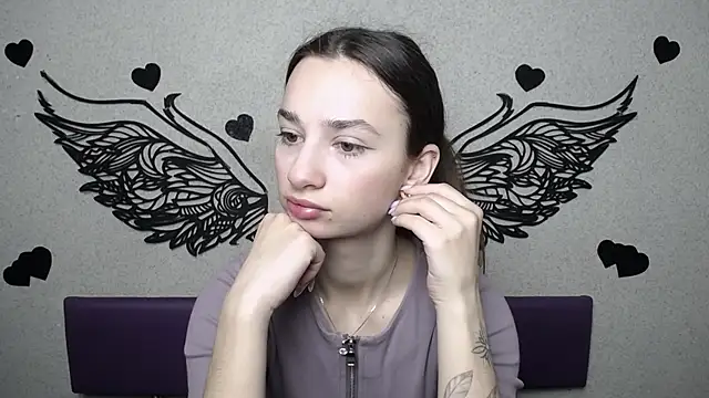 Je55icaBreeze online show from 03/28/26, 06:02