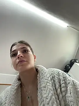 christahot online show from 04/13/26, 12:32