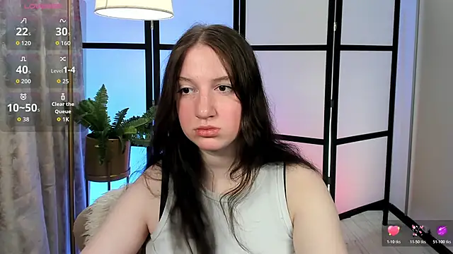 Elisabeth Binder online show from 03/25/26, 04:07