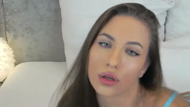 Lana Drake online show from 04/06/26, 08:26