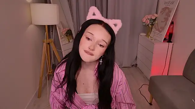 Flora Ray online show from 03/26/26, 01:38