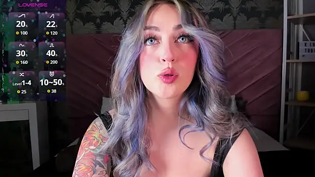  mykinkydoll  online show from 04/10/26, 05:28