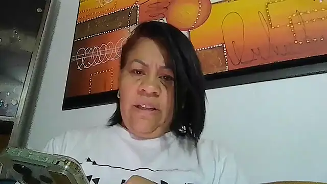 Snapshot of Veronica_missbigg chatting on 07/16/26, 10:49 Veronica missbigg online show from 07/16/26, 10:49