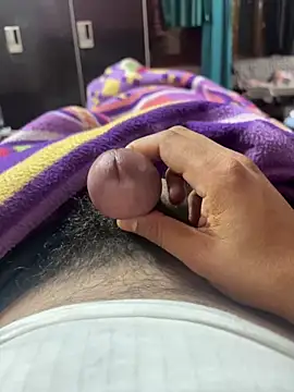 SingleBoy66666 online show from 03/23/26, 08:02