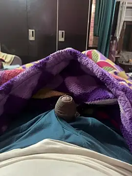 SingleBoy66666 online show from 04/09/26, 07:52