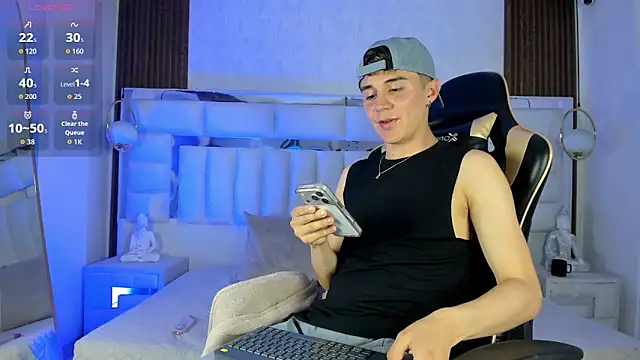 Snapshot of Juandagoom chatting on 03/31/26, 08:31 Juandagoom online show from 03/31/26, 08:31