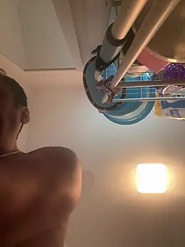 Crossroads5214 online show from 04/04/26, 12:35