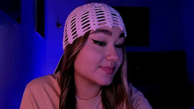 Soouuf  online show from 04/15/26, 01:56