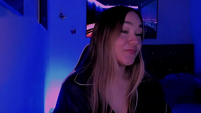 Soouuf  online show from 04/28/26, 04:17