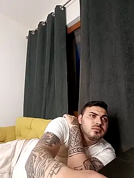 I amAhille online show from 03/25/26, 04:57