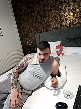 I amAhille online show from 03/29/26, 02:39