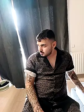 I amAhille online show from 04/03/26, 12:58