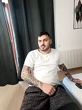 I amAhille online show from 04/04/26, 04:04