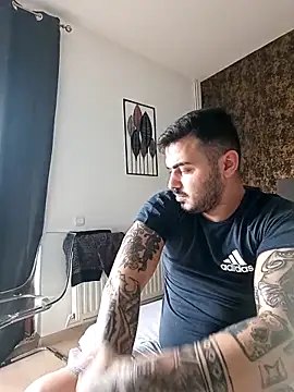 I amAhille online show from 04/07/26, 01:00