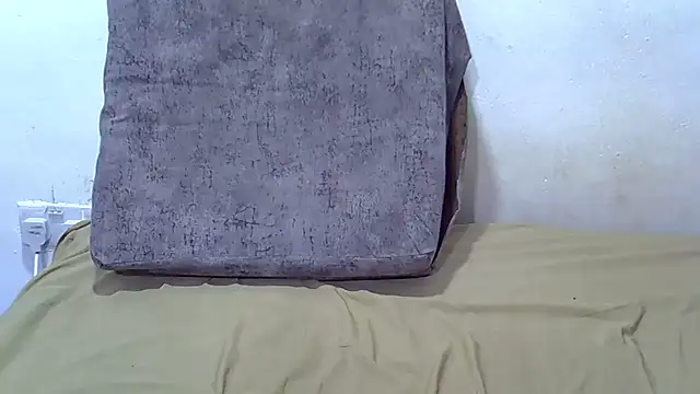 Snapshot of Sexxy_Peach chatting on 04/07/26, 12:11 Sexxy Peach online show from 04/07/26, 12:11