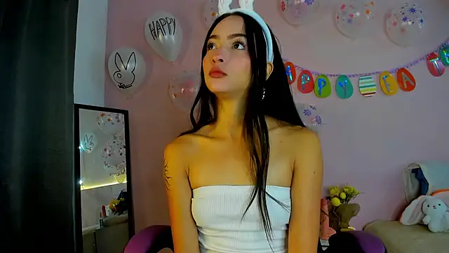 Daphne Rosse online show from 04/05/26, 12:02