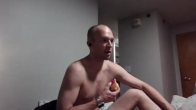 Luke James online show from 04/02/26, 12:14