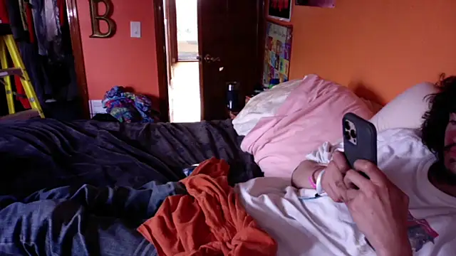 Teddy4420 online show from 04/13/26, 09:09