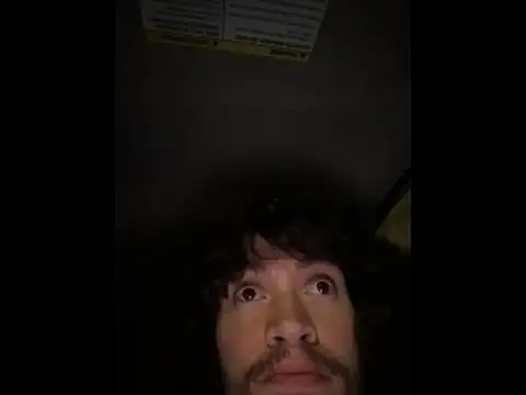 Teddy4420 online show from 04/15/26, 06:20