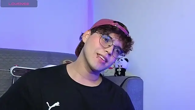 hornsgoat  online show from 04/05/26, 08:06