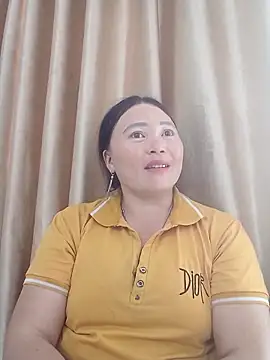 Lily Daisy online show from 04/03/26, 02:53