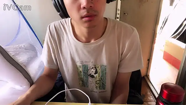 dyjdddttj online show from 04/01/26, 02:23