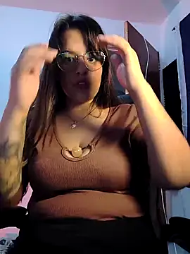 Ivvy Bloom online show from 04/03/26, 02:20