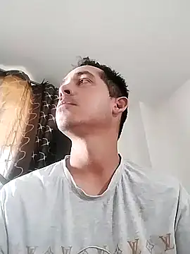 Gabriel leon33 online show from 04/08/26, 06:52