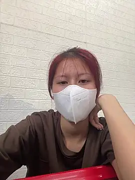 Bethiencute online show from 05/05/26, 03:14