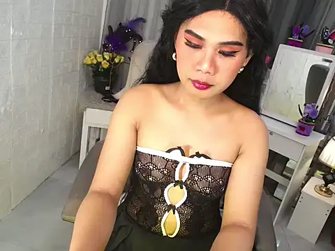 Yourgorgeousmarge online show from 05/18/26, 01:13