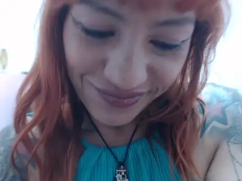 Snapshot of veronicaqueenxxx chatting on 04/03/26, 05:05 veronicaqueenxxx online show from 04/03/26, 05:05