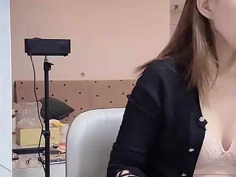 Snapshot of Ada-8888 chatting on 04/04/26, 12:46 Ada-8888 online show from 04/04/26, 12:46