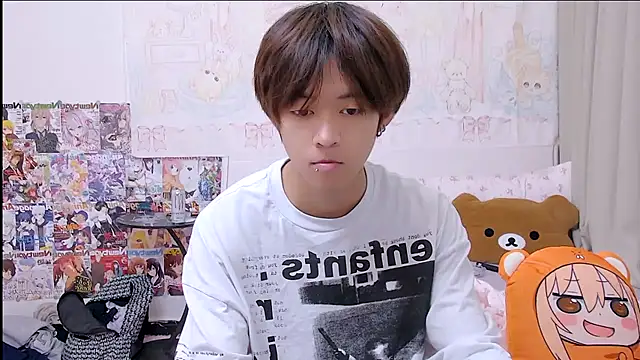 Snapshot of buding-001 chatting on 04/16/26, 12:17 buding-001 online show from 04/16/26, 12:17