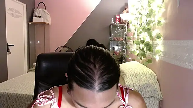 choquitolove1 online show from 04/05/26, 01:14