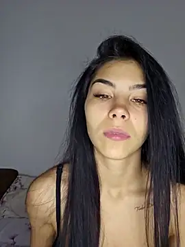 Snapshot of Crissdesire chatting on 04/08/26, 02:06 Crissdesire online show from 04/08/26, 02:06