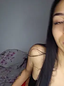 Snapshot of Crissdesire chatting on 04/10/26, 11:48 Crissdesire online show from 04/10/26, 11:48