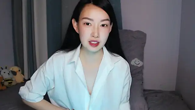 Snapshot of anan_882 chatting on 04/10/26, 05:23 anan 882 online show from 04/10/26, 05:23