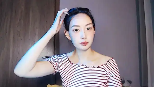 Snapshot of anan_882 chatting on 04/16/26, 02:12 anan 882 online show from 04/16/26, 02:12